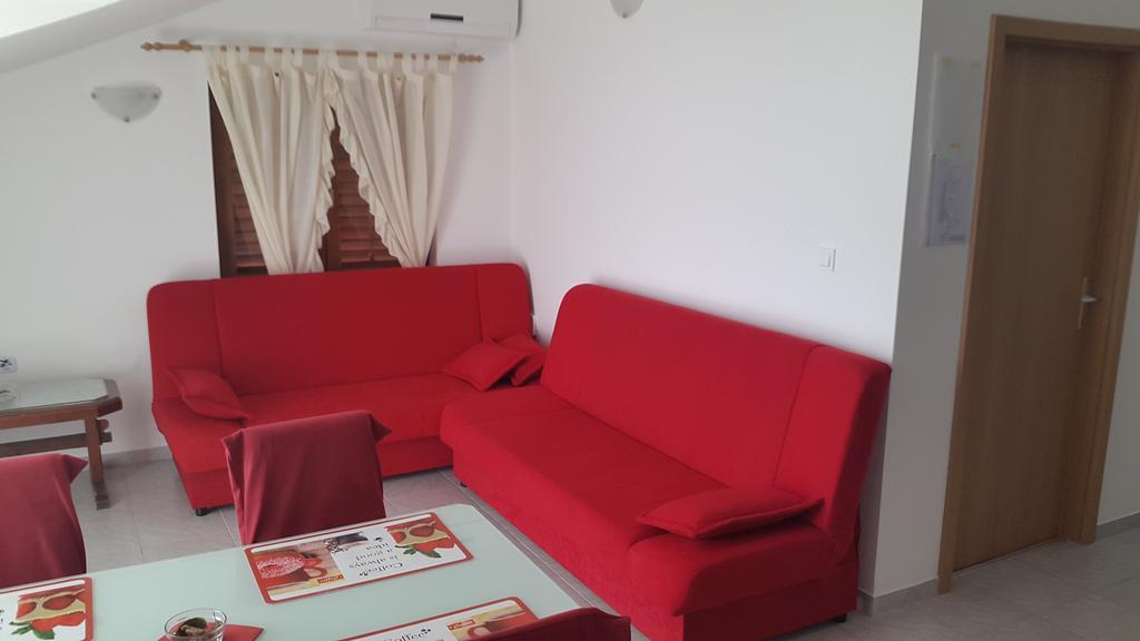 Apartments Vrvilo Rogoznica  Bagian luar foto